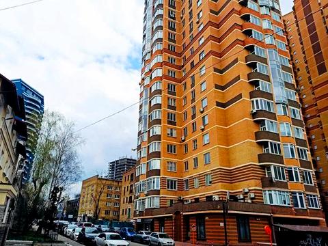 квартира за адресою Лабораторний пров., 6