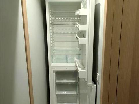 квартира за адресою Леся Курбаса просп., 18