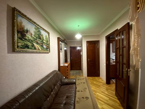 квартира за адресою Академіка Ющенка вул., 8