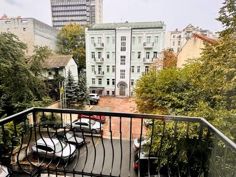 квартира за адресою Еспланадна вул., 32