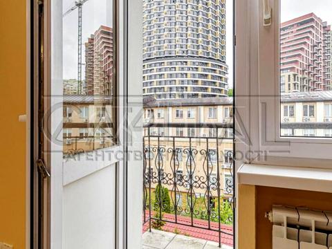 комерційна за адресою Глибочицька вул., 40