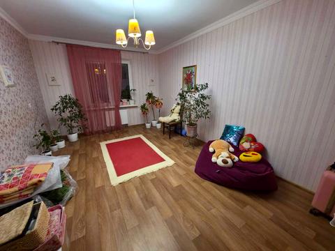 квартира за адресою Милославська вул., 16