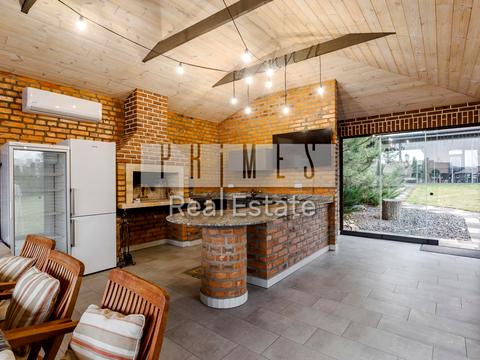 будинок за адресою Лісова вул.