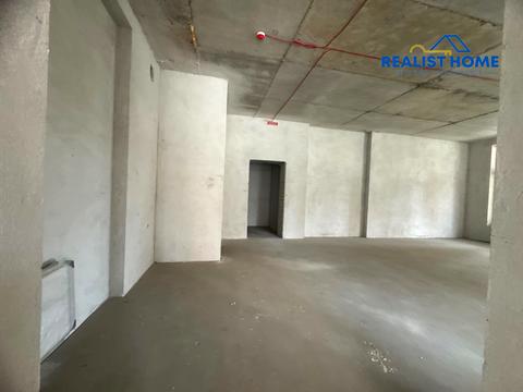 коммерческая по адресу Радісна, 4