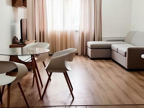 квартира за адресою Кам'янська вул. (Дніпродзержинська), 130