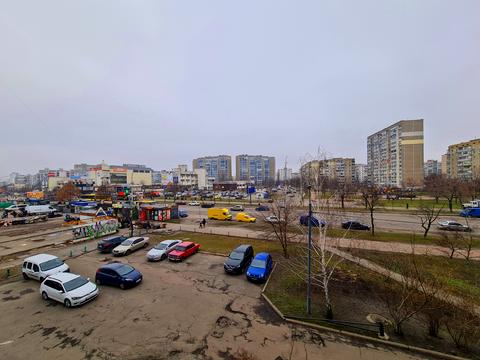 квартира по адресу Червоной Калины просп. (Владимира Маяковского), 32