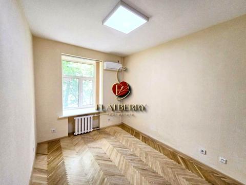 комерційна за адресою Кловський узвіз (Кловський), 14/24