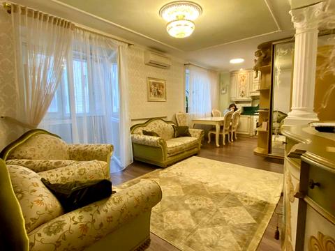 квартира за адресою Володимира Антоновича вул. (Свердлова), 26