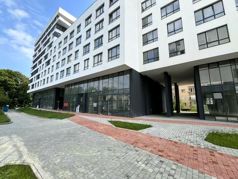 комерційна за адресою Замарстинівська вул. (Калініна), 134-А