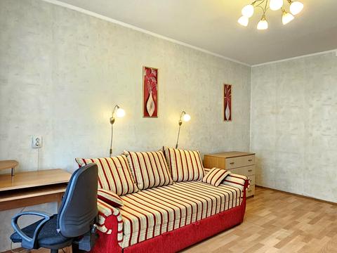 квартира за адресою Милославська вул., 32/51а