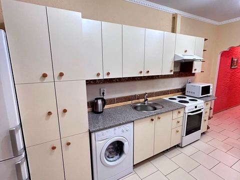 квартира по адресу Роганская ул., 130/2