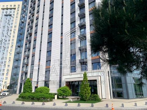 комерційна за адресою Академіка Заболотного вул., 1-Б