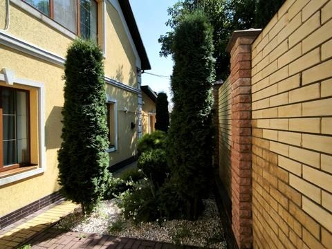 будинок за адресою Олени Теліги пров. (Достоєвського), 43