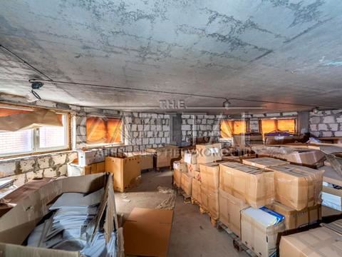 коммерческая по адресу Леси Украинки бульв., 23-А