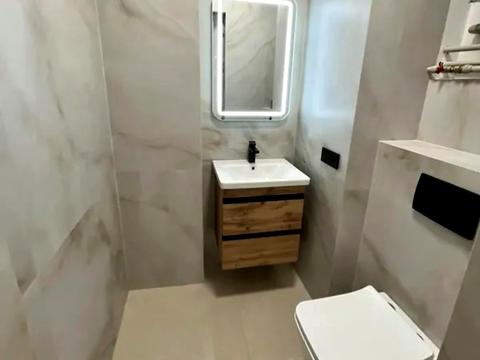 квартира за адресою Собранецька вул., 70