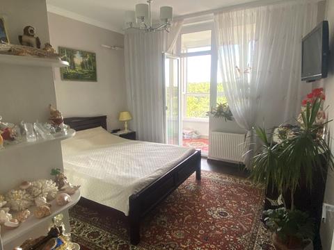 квартира за адресою Академіка Заболотного вул., 15-г