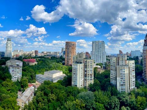 квартира по адресу Леси Украинки бульв., 7-В