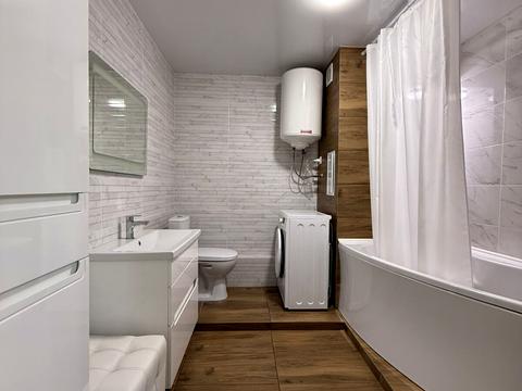 квартира за адресою Нескорених просп. (Перемоги), 8