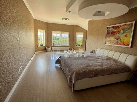 будинок за адресою Центральна вул.