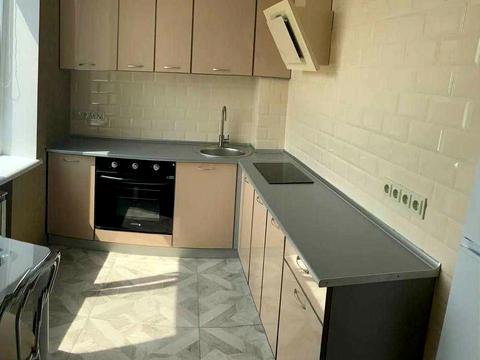 квартира по адресу Анны Ахматовой ул., 32