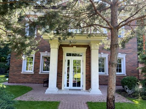 будинок за адресою смт. Козин, Козацька вул.