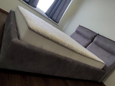 квартира за адресою Дніпровська набережна вул., 16-Д