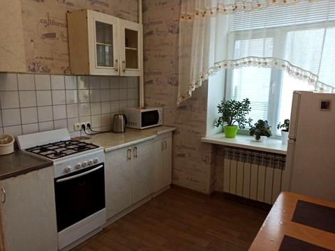 квартира за адресою 128-ї Бригади Тероборони вул. (Курчатова), 4