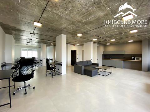 комерційна за адресою Харківське шосе, 190