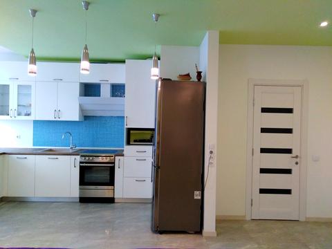 квартира за адресою Авіаконструктора Ігоря Сікорського вул. (Танкова), 1