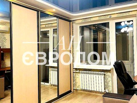 квартира за адресою Миколи Кравченка вул. (Фонвізіна), 17