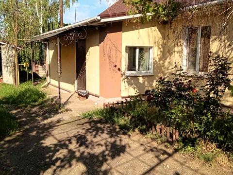 будинок за адресою Шкільна