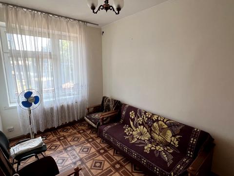 комерційна за адресою Левка лукяненка, 14Г