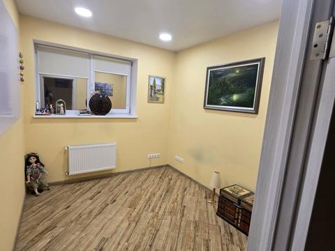 коммерческая по адресу Васильковая ул., 30