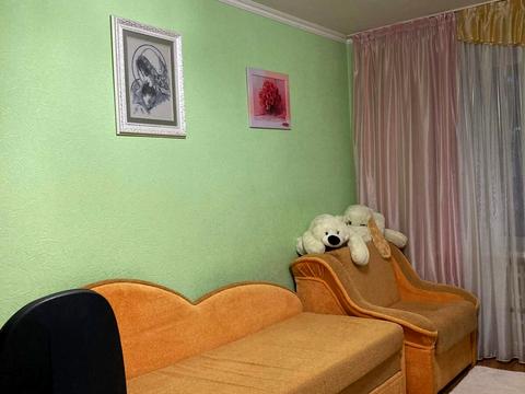 кімната за адресою Злуки, 25