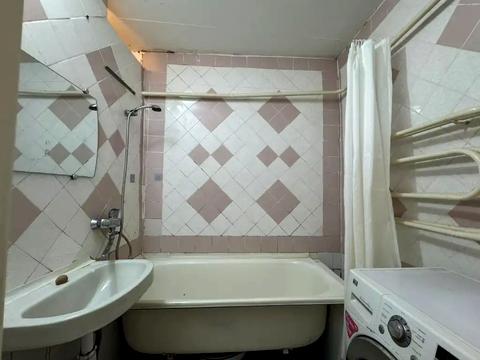 квартира за адресою Євпаторійська вул., 100