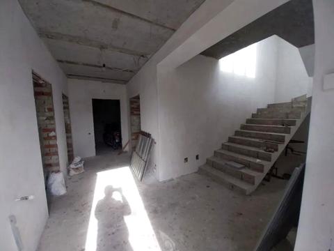 будинок за адресою Центральна