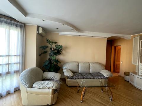 квартира за адресою Лесі Українки бульв., 12