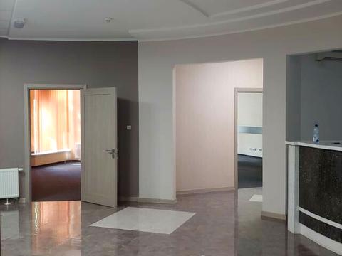 комерційна за адресою Кловський узвіз (Кловський), 7а