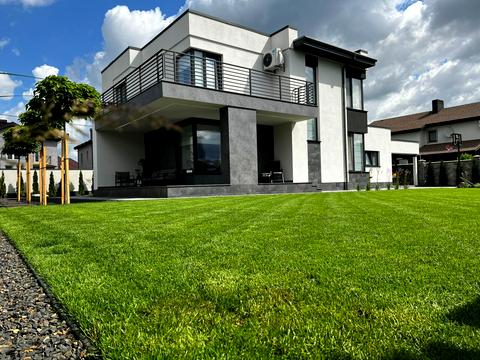 будинок за адресою анатолія лабунського, 21