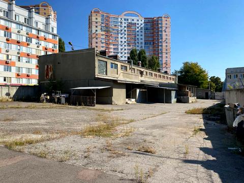 комерційна за адресою Мирослава Мисли вул. (Цілиноградська), 36а