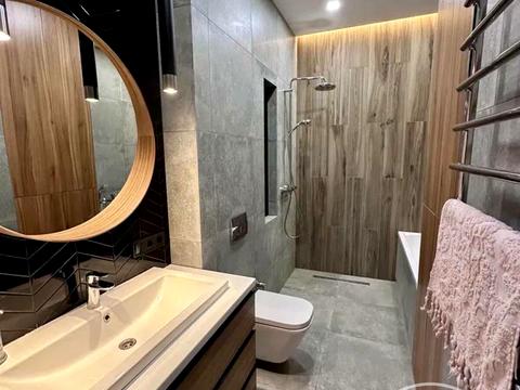 квартира за адресою Чорновола, 16