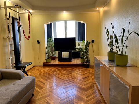 квартира за адресою Композитора Лятошинського вул., 8