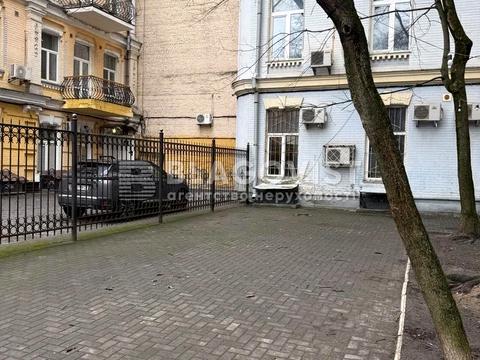 коммерческая по адресу Ярославов Вал ул., 16
