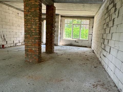 будинок за адресою Лугова