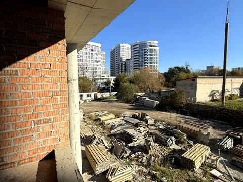 комерційна за адресою Трускавецька вул., 2