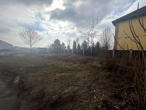 ділянка за адресою Молодіжна