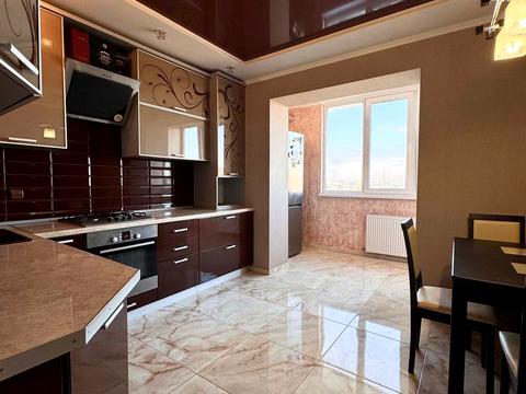 квартира за адресою Урожайна вул., 3