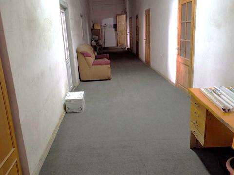 комерційна за адресою Заводська вул., 19а