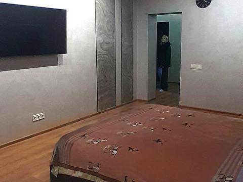 будинок за адресою Бориса Джонсона вул., 11