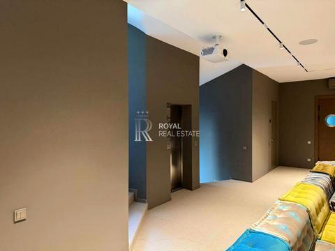 комерційна за адресою Новоселицька вул., 7